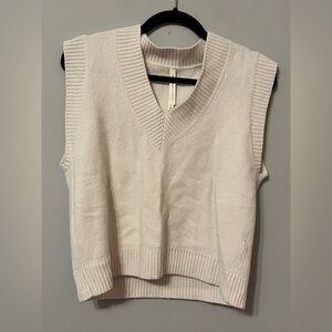 Babaton White Knit Vest Top Size Large